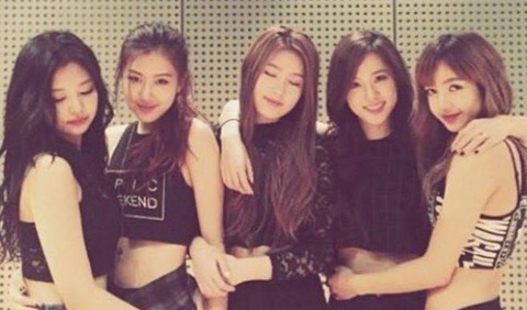 Phim về Blackpink: Những giọt nước mắt và sự trống rỗng của danh tiếng - Ảnh 4. Phim về Blackpink: Những giọt nước mắt và sự trống rỗng của danh tiếng - Ảnh 4.