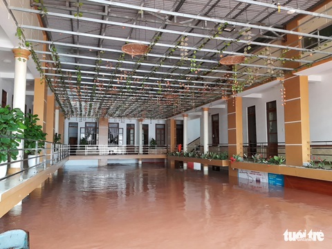 Thị trấn Phong Nha bị nhấn chìm trong lũ - Ảnh 11. Thị trấn Phong Nha bị nhấn chìm trong lũ - Ảnh 11.