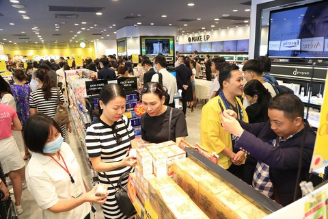 Có gì đặc biệt ở cửa hàng Matsukiyo vừa khai trương tại Việt Nam? - Ảnh 1. Có gì đặc biệt ở cửa hàng Matsukiyo vừa khai trương tại Việt Nam? - Ảnh 1.