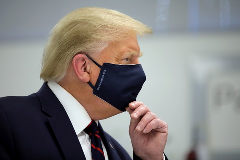 Bầu cử Mỹ ra sao khi ông Trump mắc COVID-19? - Ảnh 1. Bầu cử Mỹ ra sao khi ông Trump mắc COVID-19? - Ảnh 1.