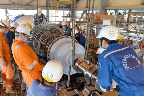 Lọc dầu Dung Quất hoàn thành bảo dưỡng tổng thể sau 51 ngày - Ảnh 2. Lọc dầu Dung Quất hoàn thành bảo dưỡng tổng thể sau 51 ngày - Ảnh 2.