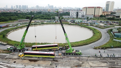 Đoàn tàu metro Nhổn - Ga Hà Nội đã về tới nơi tập kết - Ảnh 5. Đoàn tàu metro Nhổn - Ga Hà Nội đã về tới nơi tập kết - Ảnh 5.