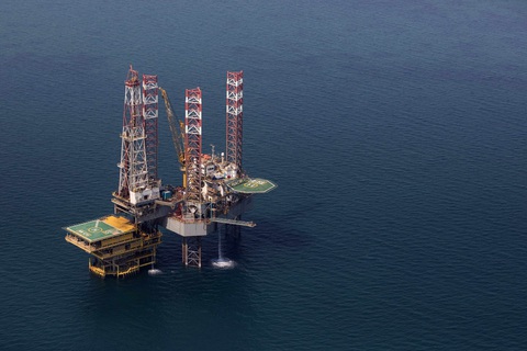 IMF dự báo giá dầu mức 40-50 USD/thùng, OPEC đối diện khủng hoảng lớn - Ảnh 1. IMF dự báo giá dầu mức 40-50 USD/thùng, OPEC đối diện khủng hoảng lớn - Ảnh 1.