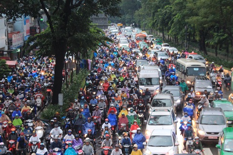 Kiến nghị giao đất quốc phòng để làm đường giải tỏa kẹt xe sân bay Tân Sơn Nhất - Ảnh 1. Kiến nghị giao đất quốc phòng để làm đường giải tỏa kẹt xe sân bay Tân Sơn Nhất - Ảnh 1.