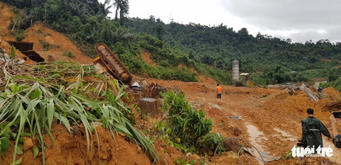 Người bị vùi ở Rào Trăng 3: Bùn phủ kín người, lúc đó tôi cứ nghĩ chết rồi - Ảnh 1. Người bị vùi ở Rào Trăng 3: Bùn phủ kín người, lúc đó tôi cứ nghĩ chết rồi - Ảnh 1.