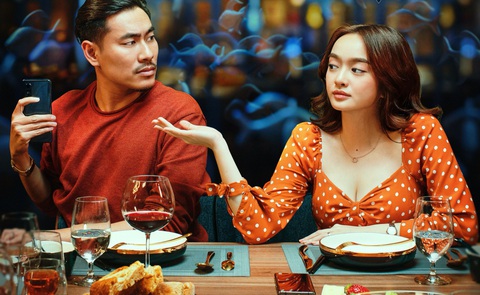 Không cần bom tấn ngoại, điện ảnh Việt có thể đạt trăm tỉ và tự cứu mình? - Ảnh 2. Không cần bom tấn ngoại, điện ảnh Việt có thể đạt trăm tỉ và tự cứu mình? - Ảnh 2.