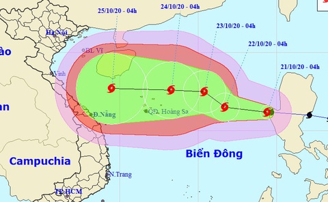 Bão số 8 liên tục tăng cấp khi hướng vào miền Trung, gió có thể giật cấp 14 - Ảnh 1. Bão số 8 liên tục tăng cấp khi hướng vào miền Trung, gió có thể giật cấp 14 - Ảnh 1.
