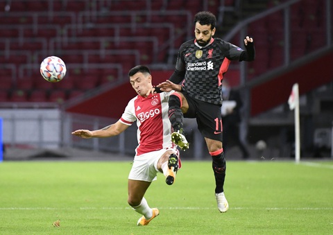 Hậu vệ Ajax phản lưới nhà giúp Liverpool có chiến thắng tối thiểu - Ảnh 3. Hậu vệ Ajax phản lưới nhà giúp Liverpool có chiến thắng tối thiểu - Ảnh 3.