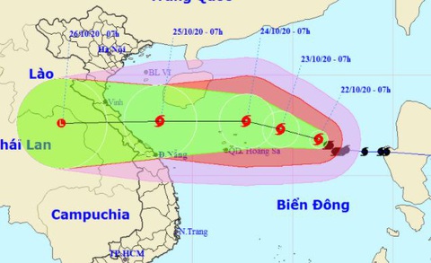 Bão số 8 tăng cấp, đang cách Hoàng Sa 400km - Ảnh 1. Bão số 8 tăng cấp, đang cách Hoàng Sa 400km - Ảnh 1.