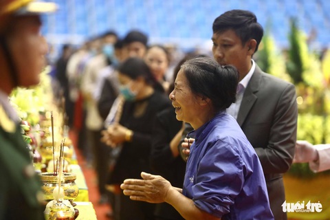 Lễ truy điệu 22 chiến sĩ Đoàn Kinh tế quốc phòng 337: Tiễn các anh về với quê nhà - Ảnh 21. Lễ truy điệu 22 chiến sĩ Đoàn Kinh tế quốc phòng 337: Tiễn các anh về với quê nhà - Ảnh 21.