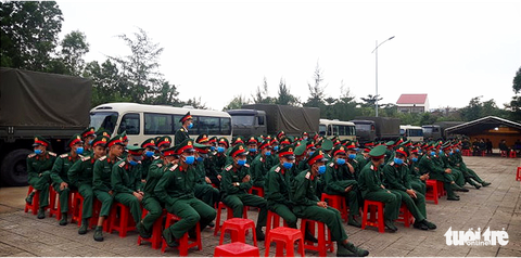 Lễ truy điệu 22 chiến sĩ Đoàn Kinh tế quốc phòng 337: Tiễn các anh về với quê nhà - Ảnh 27. Lễ truy điệu 22 chiến sĩ Đoàn Kinh tế quốc phòng 337: Tiễn các anh về với quê nhà - Ảnh 27.