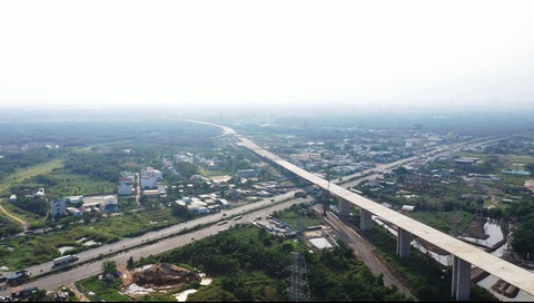 Cao tốc Bến Lức - Long Thành dừng thi công vì tắc vốn - Ảnh 2. Cao tốc Bến Lức - Long Thành dừng thi công vì tắc vốn - Ảnh 2.