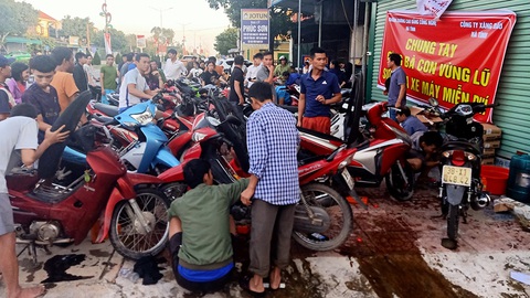 Khách sạn, tiệm sửa xe, quán cà phê ở Hà Tĩnh miễn phí cho bà con - Ảnh 1. Khách sạn, tiệm sửa xe, quán cà phê ở Hà Tĩnh miễn phí cho bà con - Ảnh 1.