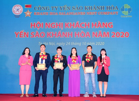 Xuất khẩu yến sào chế biến sang Mỹ - Ảnh 1. Xuất khẩu yến sào chế biến sang Mỹ - Ảnh 1.