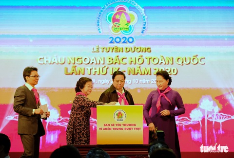 Thiếu nhi Cháu ngoan Bác Hồ chung tay ủng hộ thiếu nhi miền Trung - Ảnh 2. Thiếu nhi Cháu ngoan Bác Hồ chung tay ủng hộ thiếu nhi miền Trung - Ảnh 2.