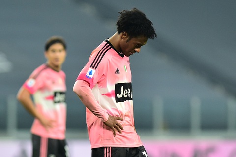 Sao trẻ vào sân từ ghế dự bị lập công cứu Juventus trước Verona - Ảnh 1. Sao trẻ vào sân từ ghế dự bị lập công cứu Juventus trước Verona - Ảnh 1.