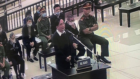 Cựu phó tổng giám đốc BIDV: Ông Trần Bắc Hà dọa không cho vay sẽ cách chức - Ảnh 3. Cựu phó tổng giám đốc BIDV: Ông Trần Bắc Hà dọa không cho vay sẽ cách chức - Ảnh 3.