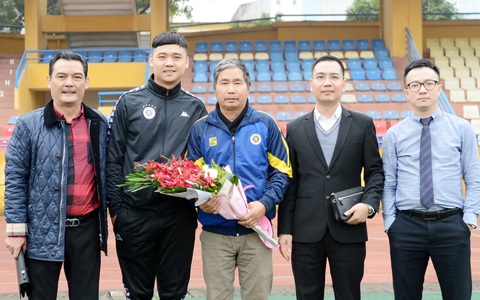 V-League liệu có bóng đá ân tình? - Ảnh 2. V-League liệu có bóng đá ân tình? - Ảnh 2.