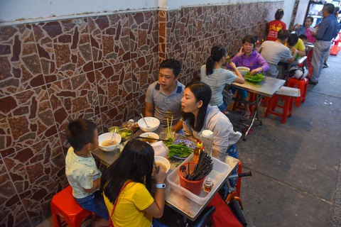 Tin vui từ các chủ nhân Hoa hồi vàng 2019 - Ảnh 4. Tin vui từ các chủ nhân Hoa hồi vàng 2019 - Ảnh 4.
