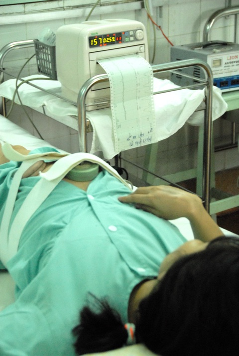 Cảnh báo tử vong do gây tê tủy sống - Ảnh 1. Cảnh báo tử vong do gây tê tủy sống - Ảnh 1.