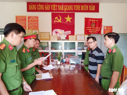 Bắt cựu giám đốc Quỹ tín dụng Cầu Quan giúp cấp trên chiếm đoạt hơn 5 tỉ - Ảnh 1. Bắt cựu giám đốc Quỹ tín dụng Cầu Quan giúp cấp trên chiếm đoạt hơn 5 tỉ - Ảnh 1.