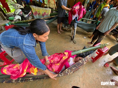 NÓNG: Những hình ảnh đầu tiên của nạn nhân vụ sạt lở ở Trà Leng - Ảnh 14. NÓNG: Những hình ảnh đầu tiên của nạn nhân vụ sạt lở ở Trà Leng - Ảnh 14.