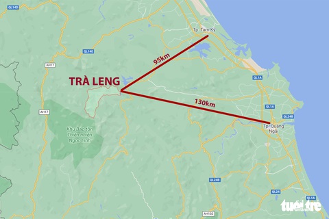 Nóng: Hai vụ sạt lở vùi lấp 53 người ở Quảng Nam, đã thông đường vào Nam Trà My - Ảnh 11. Nóng: Hai vụ sạt lở vùi lấp 53 người ở Quảng Nam, đã thông đường vào Nam Trà My - Ảnh 11.