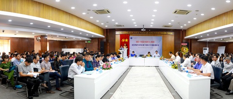 Góp ý bịt lỗ hổng mà bị can, bị cáo có thể lợi dụng trốn ra nước ngoài - Ảnh 1. Góp ý bịt lỗ hổng mà bị can, bị cáo có thể lợi dụng trốn ra nước ngoài - Ảnh 1.