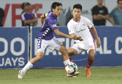 Tranh chấp ngôi vô địch V-League 2020: Cuộc đua tứ mã - Ảnh 1. Tranh chấp ngôi vô địch V-League 2020: Cuộc đua tứ mã - Ảnh 1.