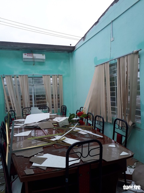 Học trò bị đất vùi, trường tan nát, thầy trò Quảng Nam khó khăn chưa từng có - Ảnh 9. Học trò bị đất vùi, trường tan nát, thầy trò Quảng Nam khó khăn chưa từng có - Ảnh 9.