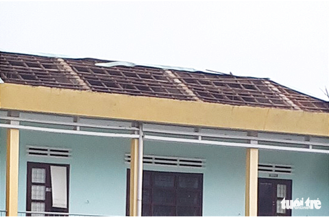 Học trò bị đất vùi, trường tan nát, thầy trò Quảng Nam khó khăn chưa từng có - Ảnh 10. Học trò bị đất vùi, trường tan nát, thầy trò Quảng Nam khó khăn chưa từng có - Ảnh 10.