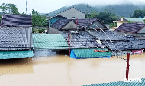 Bộ Y tế cấp thêm thuốc cho Quảng Nam, cử 7 tổ công tác đi miền Trung - Ảnh 1. Bộ Y tế cấp thêm thuốc cho Quảng Nam, cử 7 tổ công tác đi miền Trung - Ảnh 1.