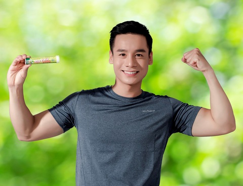 Thanh lọc cơ thể tại nhà từ sả, gừng, chanh - Ảnh 2. Thanh lọc cơ thể tại nhà từ sả, gừng, chanh - Ảnh 2.