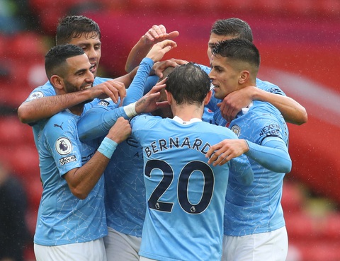 Walker ‘nã đại bác’ ghi bàn, Man City vượt ải Sheffield - Ảnh 1. Walker ‘nã đại bác’ ghi bàn, Man City vượt ải Sheffield - Ảnh 1.