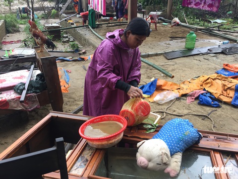 Làm lại cuộc đời trong khó khăn, hoang tàn chưa từng nghĩ tới - Ảnh 6. Làm lại cuộc đời trong khó khăn, hoang tàn chưa từng nghĩ tới - Ảnh 6.