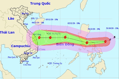 Ngày 2-11 siêu bão Goni vào Biển Đông, tâm bão cách Hoàng Sa 470km - Ảnh 1. Ngày 2-11 siêu bão Goni vào Biển Đông, tâm bão cách Hoàng Sa 470km - Ảnh 1.