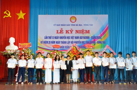 Tập đoàn Novaland - đầu tư và phát triển dự án song hành cùng trách nhiệm xã hội - Ảnh 1. Tập đoàn Novaland - đầu tư và phát triển dự án song hành cùng trách nhiệm xã hội - Ảnh 1.