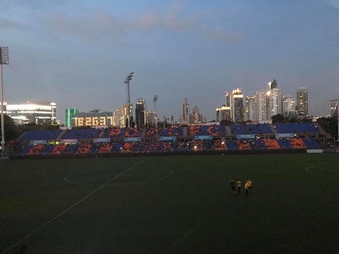 Muangthong United và Văn Lâm được xử thắng 2-0 sau khi... cúp điện - Ảnh 1. Muangthong United và Văn Lâm được xử thắng 2-0 sau khi... cúp điện - Ảnh 1.