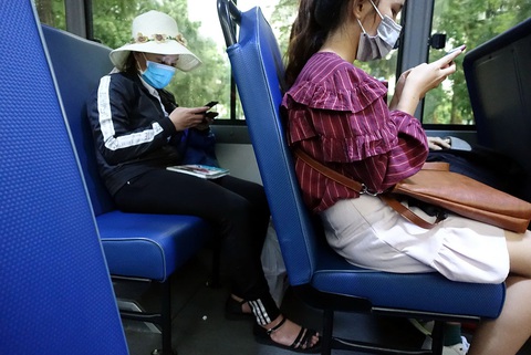Ác mộng cuộc gọi, tin nhắn rác bao giờ mới chấm dứt? - Ảnh 1. Ác mộng cuộc gọi, tin nhắn rác bao giờ mới chấm dứt? - Ảnh 1.