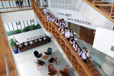 SIU công bố điểm trúng tuyển đại học bằng kết quả thi THPT - Ảnh 1. SIU công bố điểm trúng tuyển đại học bằng kết quả thi THPT - Ảnh 1.
