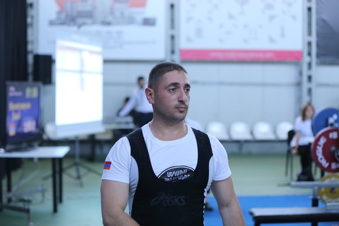 Nhà vô địch cử tạ Armenia thiệt mạng trong giao tranh ở Nagorno-Karabakh - Ảnh 1. Nhà vô địch cử tạ Armenia thiệt mạng trong giao tranh ở Nagorno-Karabakh - Ảnh 1.