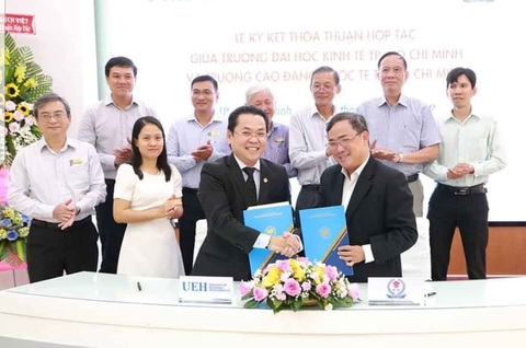 Vẫn còn cơ hội vào các đại học top thông qua xét tuyển vào ICH & liên thông đại học - Ảnh 1. Vẫn còn cơ hội vào các đại học top thông qua xét tuyển vào ICH & liên thông đại học - Ảnh 1.