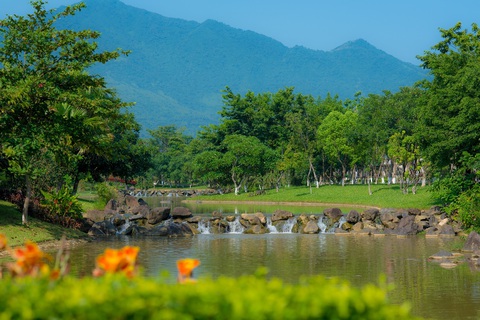 Đầu tư biệt thự nghỉ dưỡng ven đô - Ảnh 2. Đầu tư biệt thự nghỉ dưỡng ven đô - Ảnh 2.