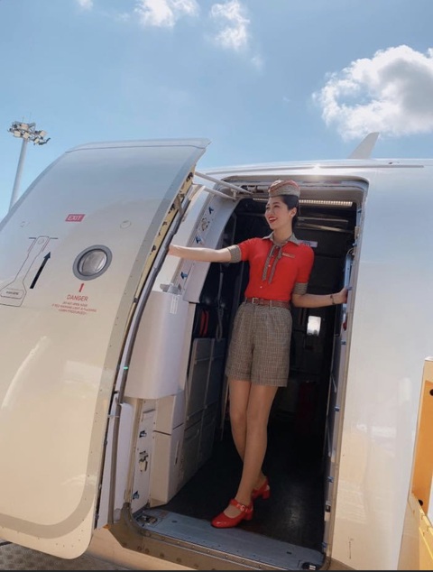 Bộ ảnh của hai thí sinh Hoa hậu Việt Nam là tiếp viên hàng không - Ảnh 5. Bộ ảnh của hai thí sinh Hoa hậu Việt Nam là tiếp viên hàng không - Ảnh 5.