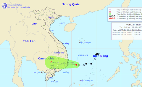 Miền Trung đón hai đợt mưa lớn kéo dài, khả năng lũ cao - Ảnh 2. Miền Trung đón hai đợt mưa lớn kéo dài, khả năng lũ cao - Ảnh 2.