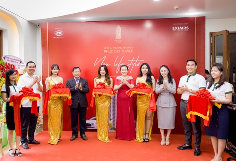 Hàng trăm khách hàng tham quan căn hộ mẫu dự án Phuc Dat Tower - Ảnh 1. Hàng trăm khách hàng tham quan căn hộ mẫu dự án Phuc Dat Tower - Ảnh 1.