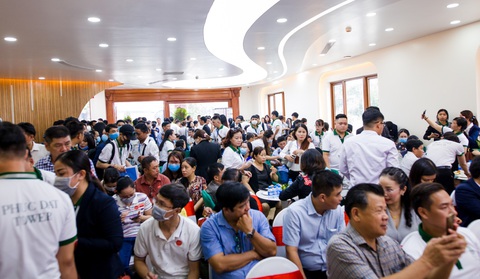 Hàng trăm khách hàng tham quan căn hộ mẫu dự án Phuc Dat Tower - Ảnh 2. Hàng trăm khách hàng tham quan căn hộ mẫu dự án Phuc Dat Tower - Ảnh 2.