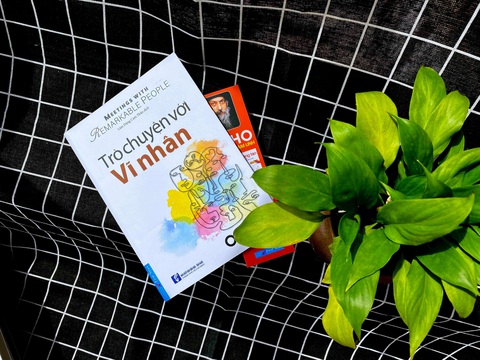 Trò chuyện với vĩ nhân của Osho: Những người điên thức tỉnh nhân loại - Ảnh 1. Trò chuyện với vĩ nhân của Osho: Những người điên thức tỉnh nhân loại - Ảnh 1.