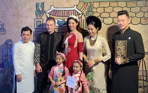 Hoa hậu Nguyễn Trần Khánh Vân làm đại sứ hình ảnh Lễ hội áo dài TP.HCM - Ảnh 2. Hoa hậu Nguyễn Trần Khánh Vân làm đại sứ hình ảnh Lễ hội áo dài TP.HCM - Ảnh 2.