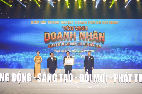 Hưng Thịnh đoạt 3 hạng mục giải thưởng lớn - Ảnh 2. Hưng Thịnh đoạt 3 hạng mục giải thưởng lớn - Ảnh 2.